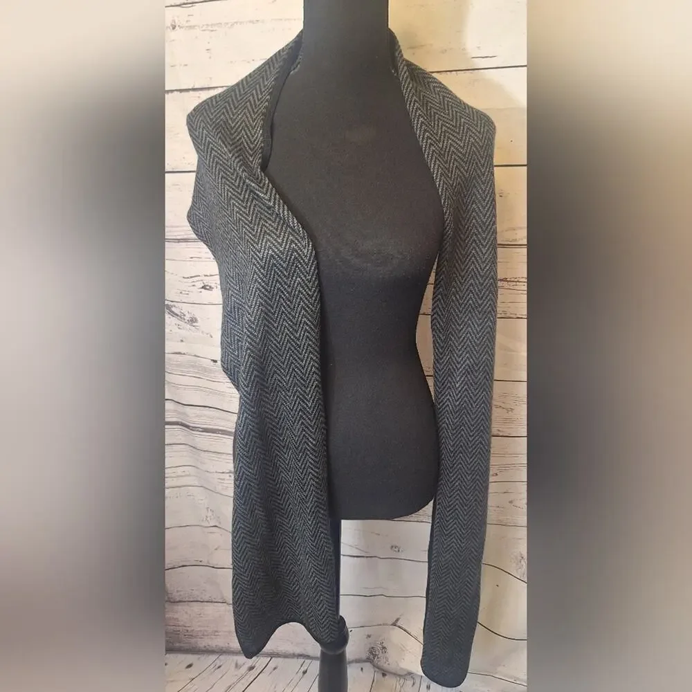 Murano Unisex Herringbone Textured Soft Knit Fabric in Black & Gray #985